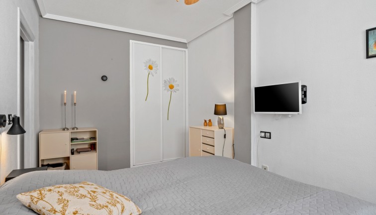 Resale - Bungalow - Orihuela Costa - Playa Flamenca