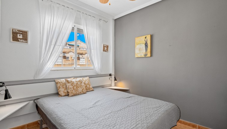 Resale - Bungalow - Orihuela Costa - Playa Flamenca