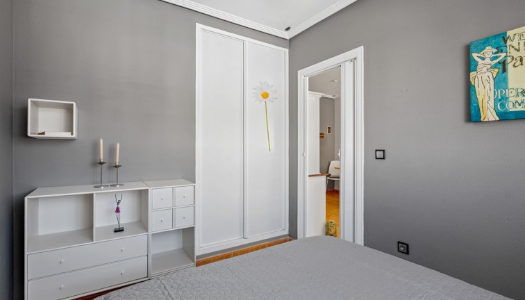 Resale - Bungalow - Orihuela Costa - Playa Flamenca