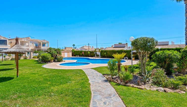 Resale - Bungalow - Orihuela Costa - Playa Flamenca