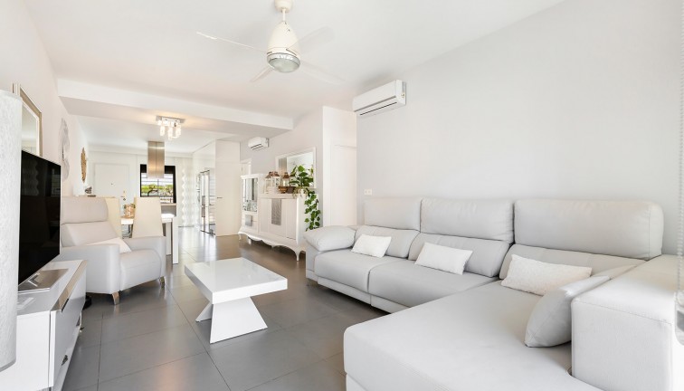 Jälleenmyynti - Asunto - Pilar de la Horadada - TORRE DE LA HORADADA