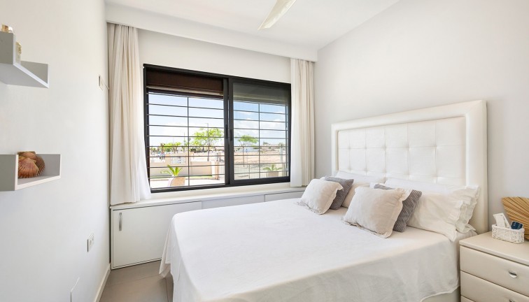 Jälleenmyynti - Asunto - Pilar de la Horadada - TORRE DE LA HORADADA