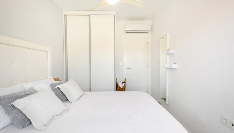 Jälleenmyynti - Asunto - Pilar de la Horadada - TORRE DE LA HORADADA