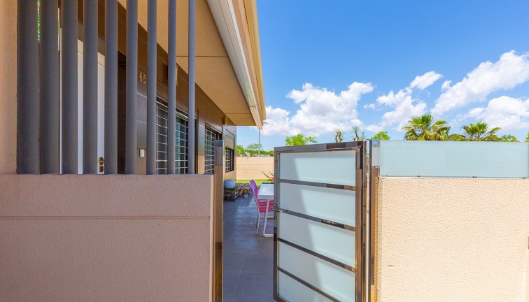 Jälleenmyynti - Asunto - Pilar de la Horadada - TORRE DE LA HORADADA