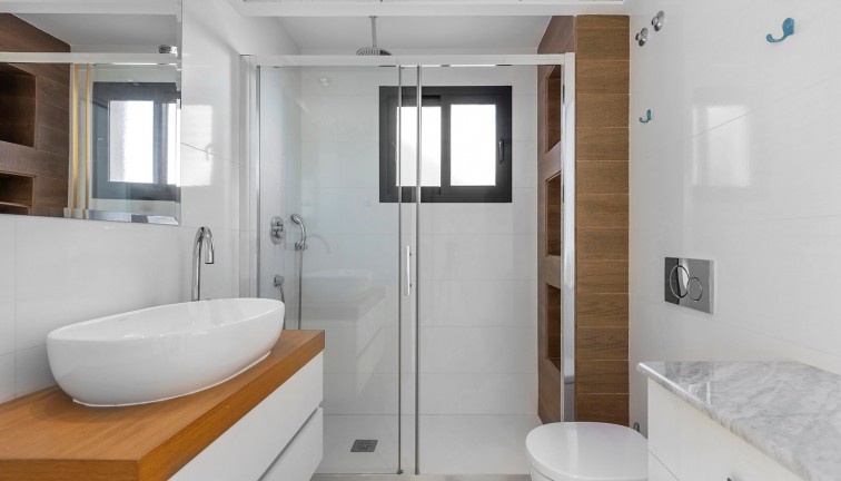 Resale - Chalet - Orihuela Costa - La Zenia