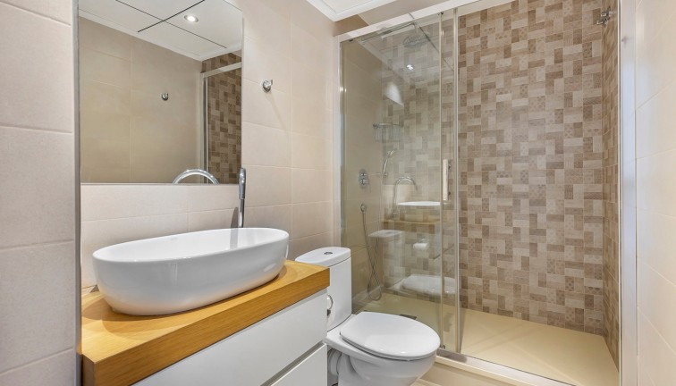 Resale - Chalet - Orihuela Costa - La Zenia