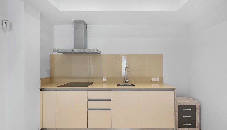 Resale - Chalet - Orihuela Costa - La Zenia