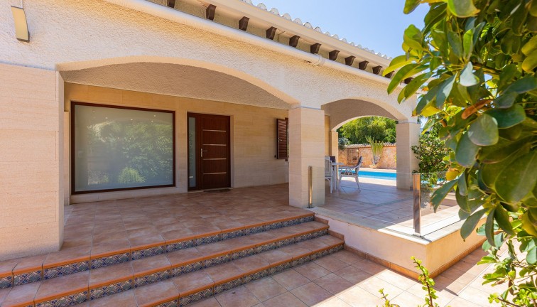 Resale - Chalet - Orihuela Costa - Punta Prima