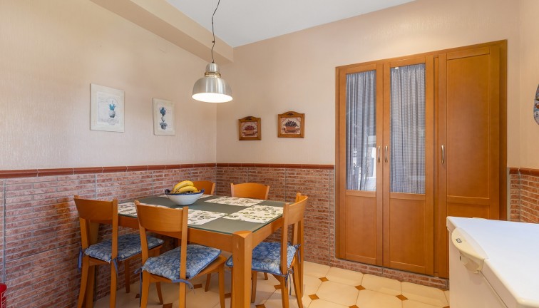 Resale - Chalet - Torrevieja - Rocio del Mar