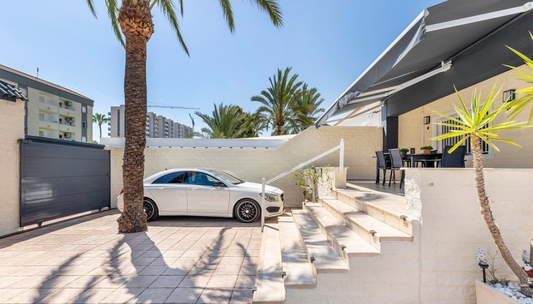 Resale - Chalet - Torrevieja - Rocio del Mar