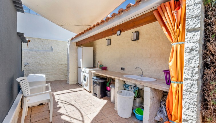 Resale - Chalet - Torrevieja - Rocio del Mar