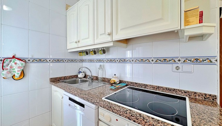 Återförsäljning - Lägenhet - Orihuela Costa - La Zenia