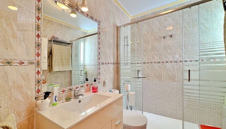 Återförsäljning - Lägenhet - Orihuela Costa - La Zenia