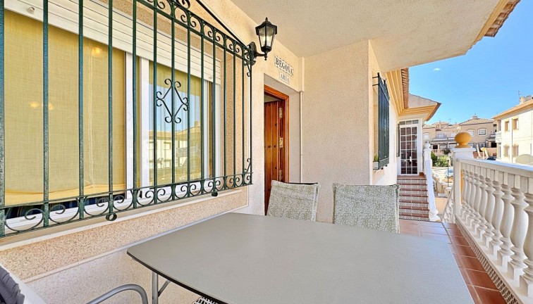 Återförsäljning - Lägenhet - Orihuela Costa - La Zenia