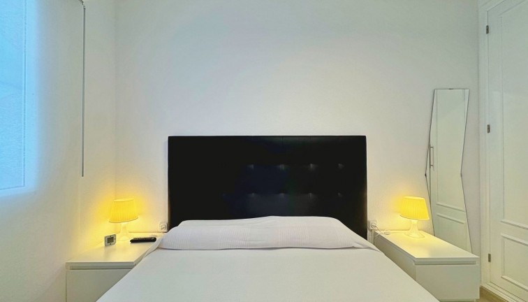 Reventa - Apartamento / piso - Torrevieja - LA MATA