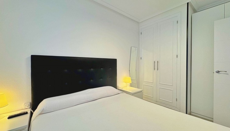 Reventa - Apartamento / piso - Torrevieja - LA MATA