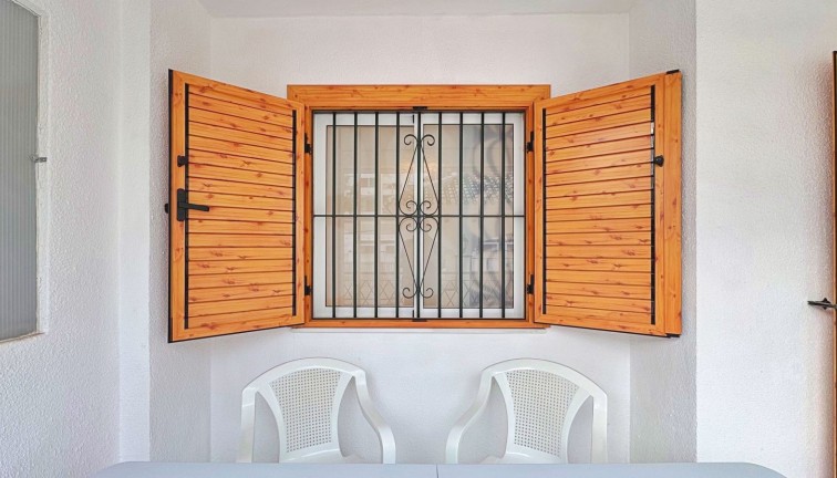 Reventa - Apartamento / piso - Torrevieja - LA MATA