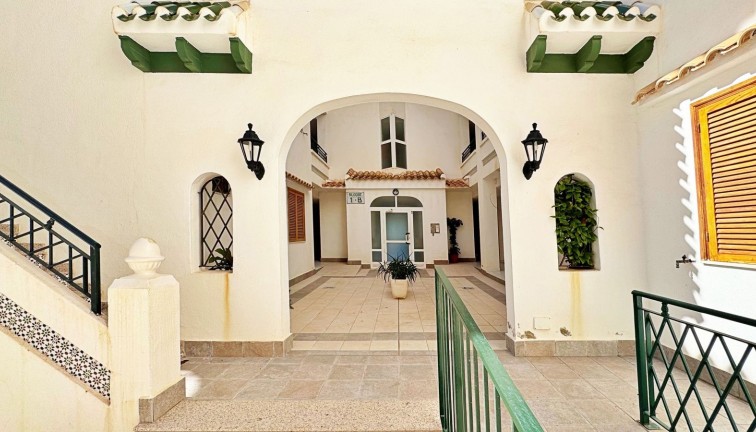 Reventa - Apartamento / piso - Torrevieja - LA MATA