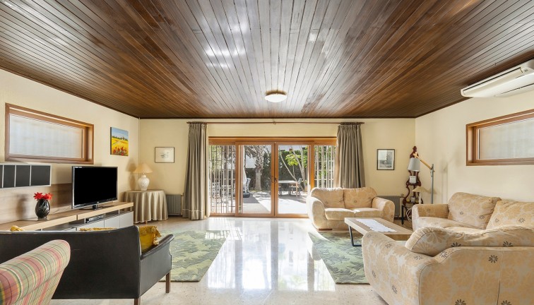 Resale - Chalet - Orihuela Costa - Villamartín