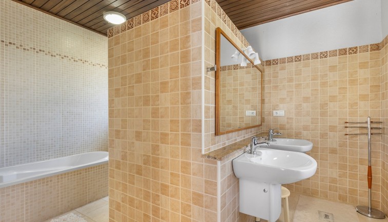 Resale - Chalet - Orihuela Costa - Villamartín