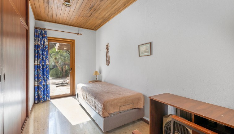 Resale - Chalet - Orihuela Costa - Villamartín