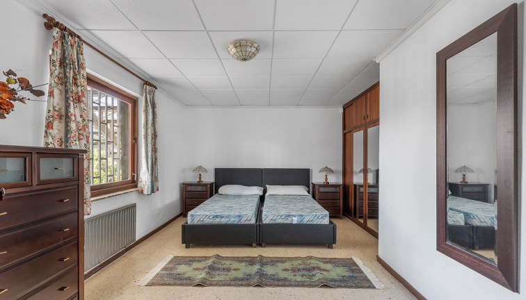 Resale - Chalet - Orihuela Costa - Villamartín