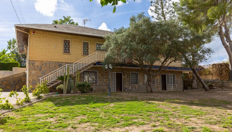 Resale - Chalet - Orihuela Costa - Villamartín