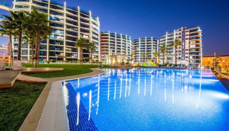 Resale - Apartment - Top Floor Apartment - Torrevieja - Punta Prima