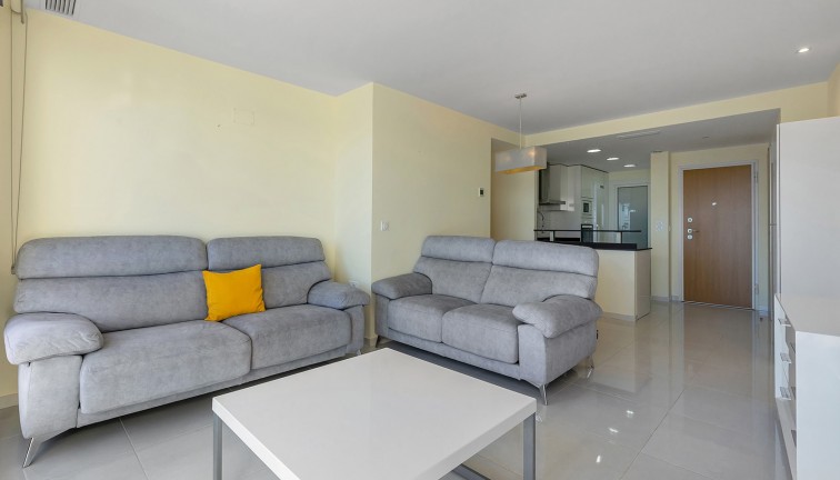 Resale - Apartment - Top Floor Apartment - Torrevieja - Punta Prima