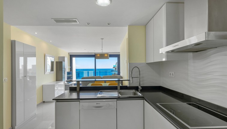 Resale - Apartment - Top Floor Apartment - Torrevieja - Punta Prima