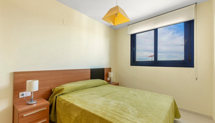 Resale - Apartment - Top Floor Apartment - Torrevieja - Punta Prima