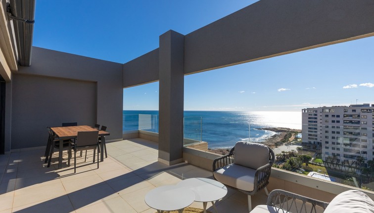 Resale - Apartment - Top Floor Apartment - Torrevieja - Punta Prima