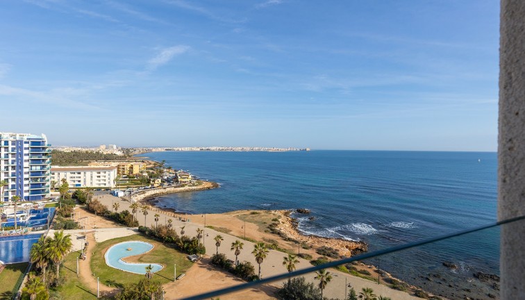 Resale - Apartment - Top Floor Apartment - Torrevieja - Punta Prima