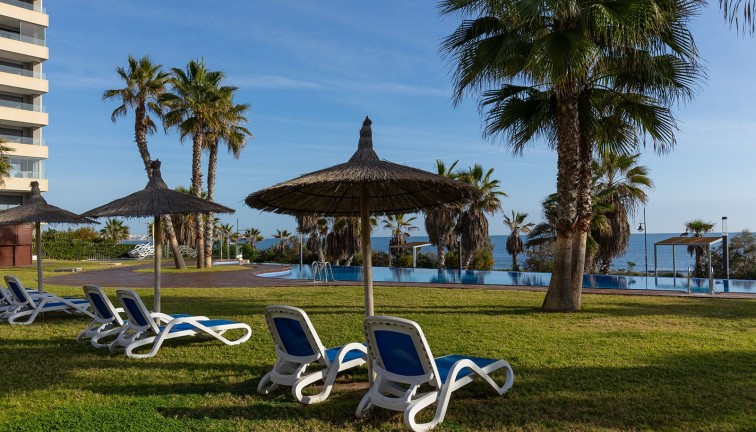 Resale - Apartment - Top Floor Apartment - Torrevieja - Punta Prima