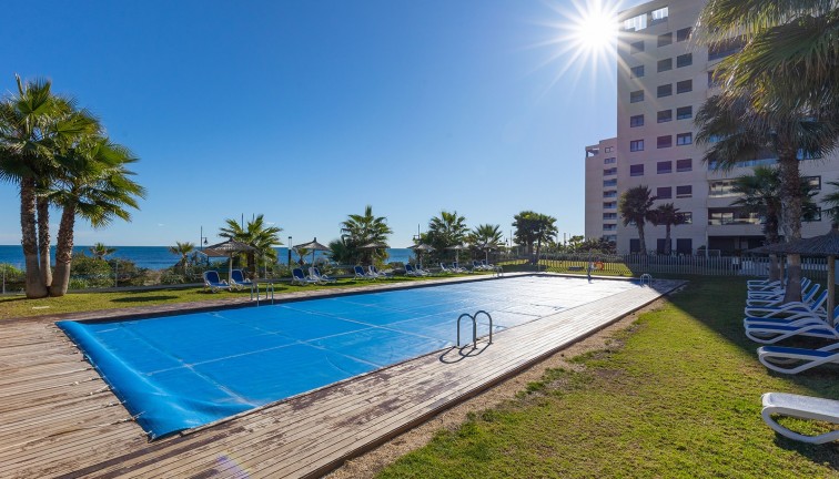 Resale - Apartment - Top Floor Apartment - Torrevieja - Punta Prima