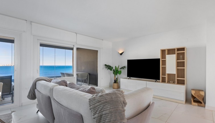 Resale - Apartment - Torrevieja - Punta Prima