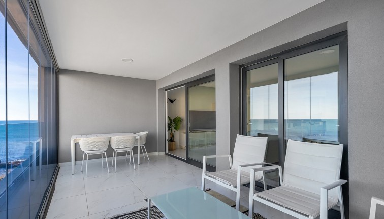 Resale - Apartment - Torrevieja - Punta Prima