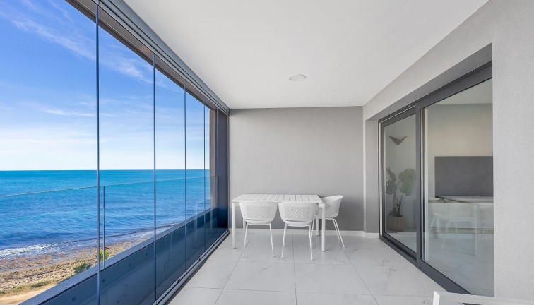 Resale - Apartment - Torrevieja - Punta Prima