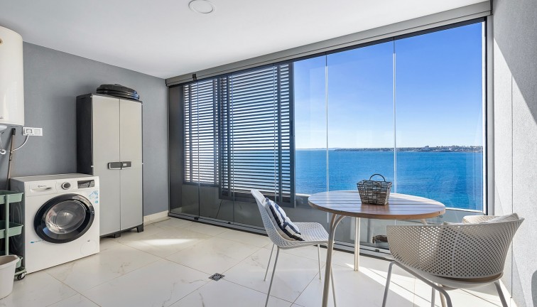 Resale - Apartment - Torrevieja - Punta Prima