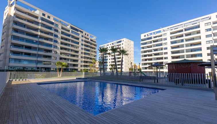 Resale - Apartment - Torrevieja - Punta Prima