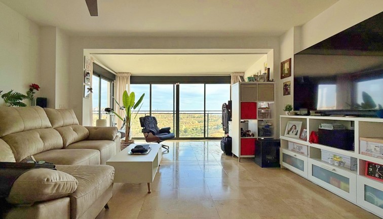 Resale - Apartment - Orihuela Costa - Campoamor