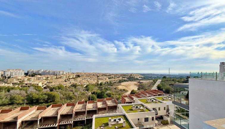Resale - Apartment - Orihuela Costa - Campoamor