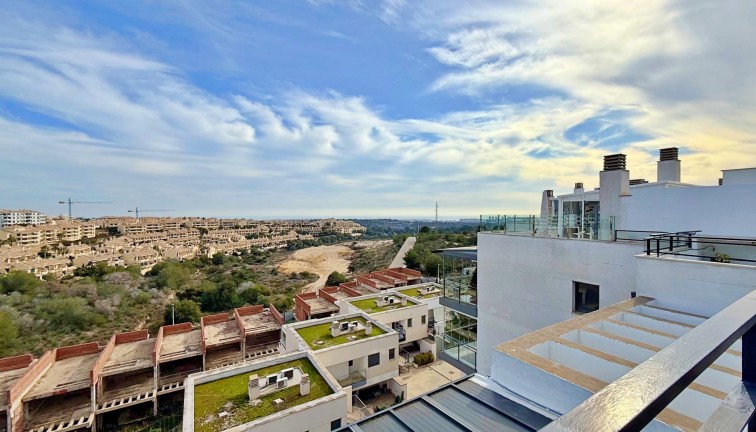 Resale - Apartment - Orihuela Costa - Campoamor