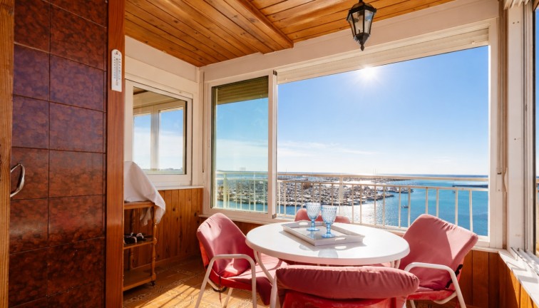 Jälleenmyynti - Asunto - Torrevieja - Acequion