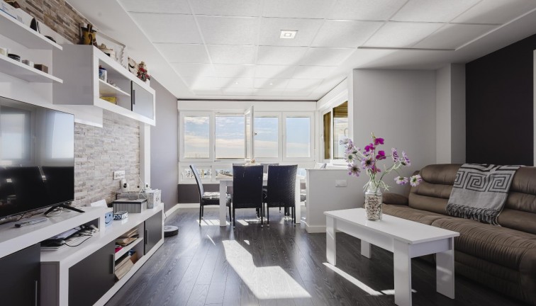 Jälleenmyynti - Asunto - Torrevieja - Acequion