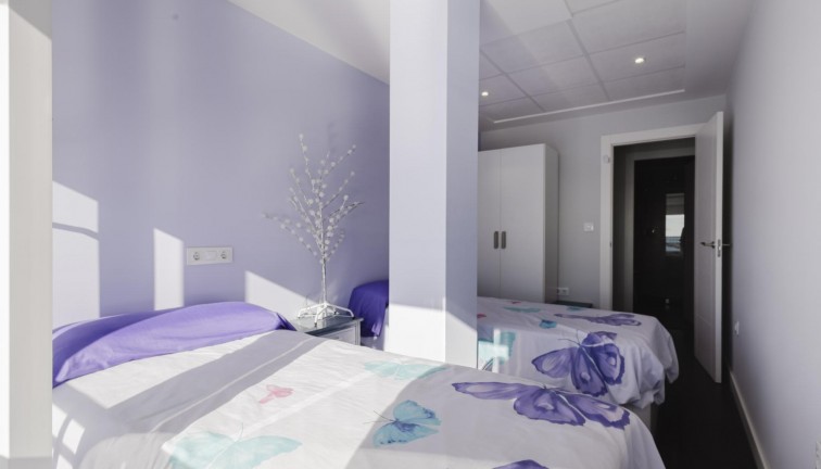 Jälleenmyynti - Asunto - Torrevieja - Acequion