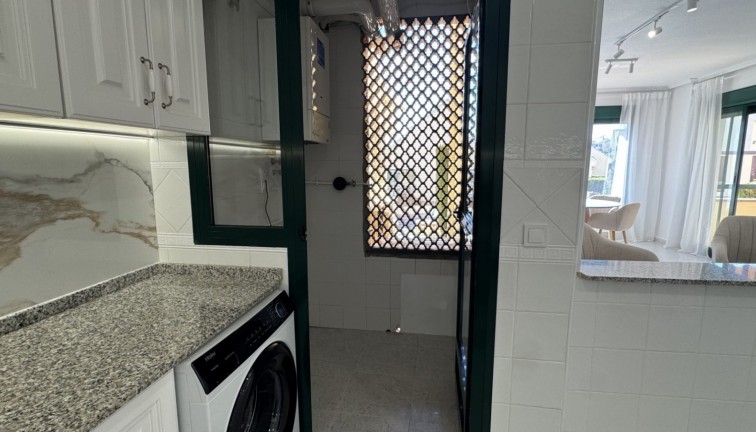 Jälleenmyynti - Asunto - Orihuela Costa - Lomas de Cabo Roig