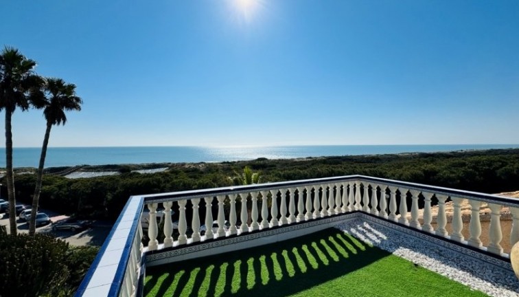 Reventa - Apartamento dúplex - Guardamar del Segura