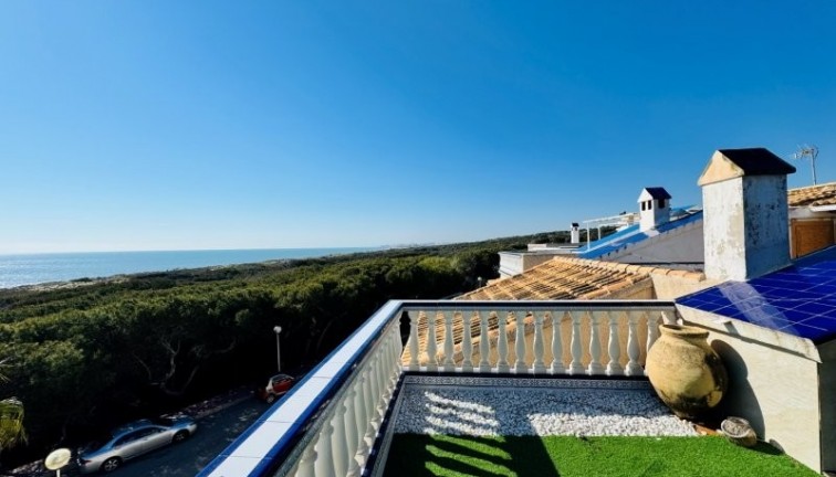 Reventa - Apartamento dúplex - Guardamar del Segura