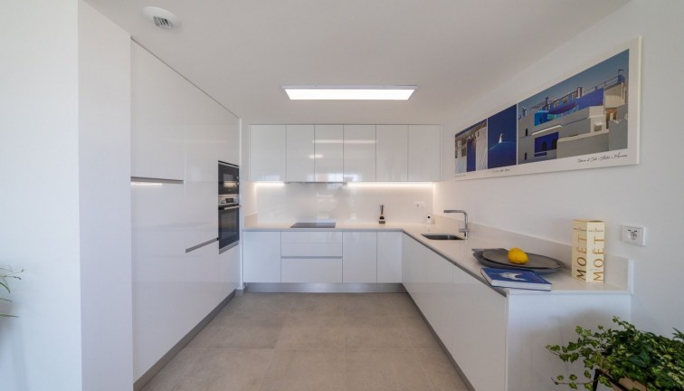 Uudistuotanto - Asunto - Santa Pola - Gran Alacant